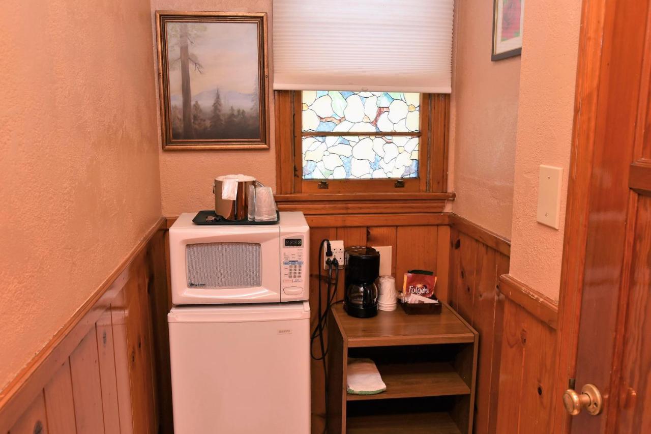 The Kern Lodge Lodge