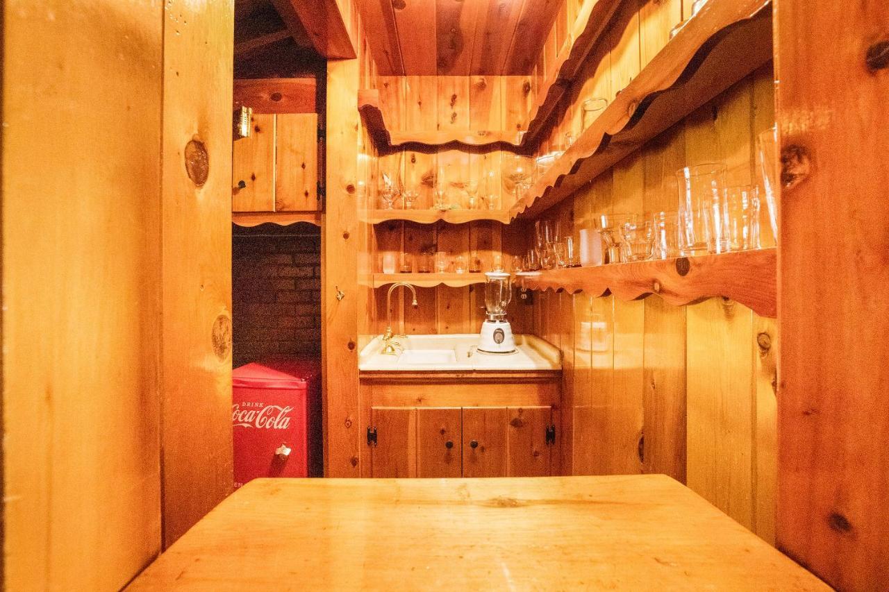 The Kern Lodge Lodge Kernville